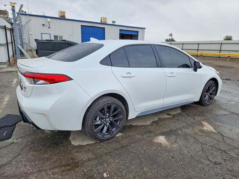 2026 TOYOTA COROLLA HYBRID SE 3