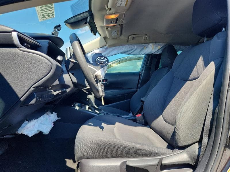 2020 TOYOTA COROLLA LE LE 7