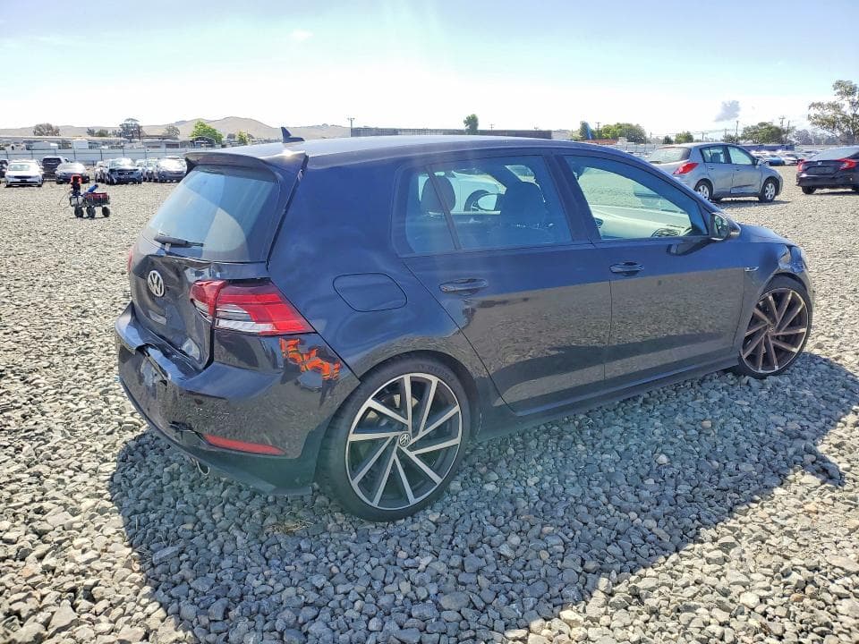 2019 VOLKSWAGEN GOLF R 3