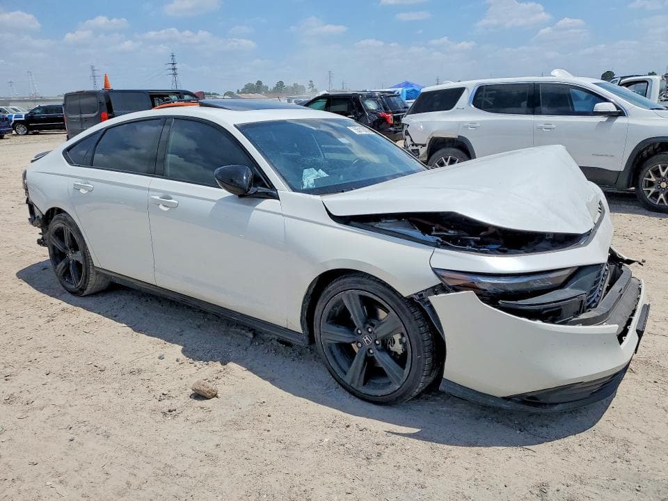 2024 HONDA ACCORD HYBRID SPORT-L 4