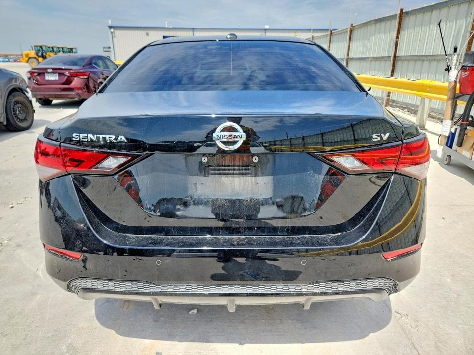 2022 NISSAN SENTRA SV SV 6