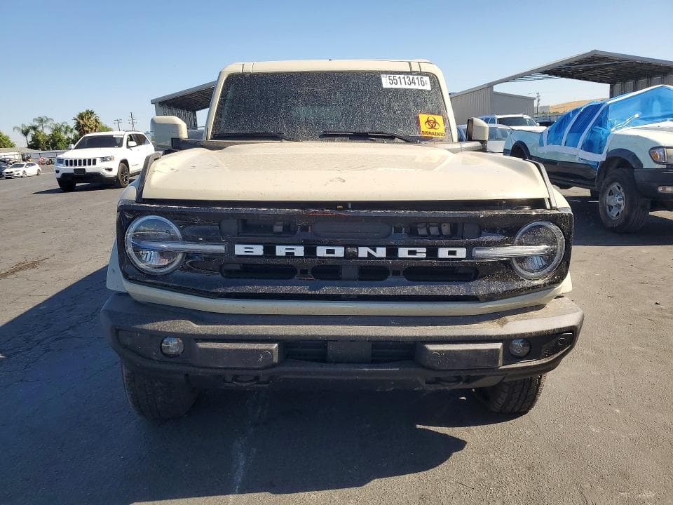 2025 FORD BRONCO OUTER BANKS 5