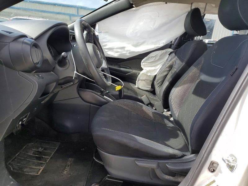 2018 NISSAN KICKS S 7