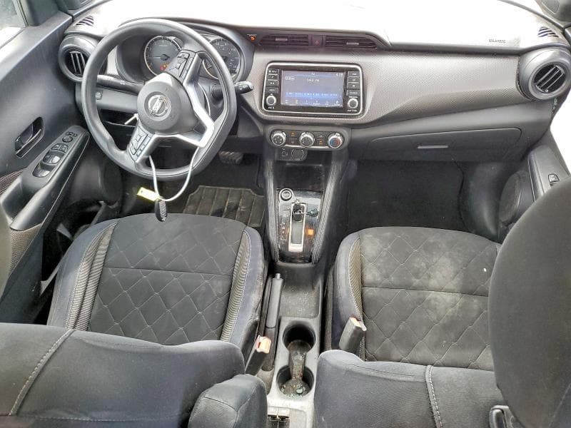 2018 NISSAN KICKS S 8