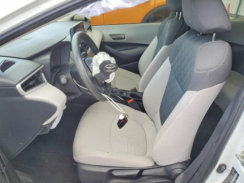 2022 TOYOTA COROLLA LE LE 7