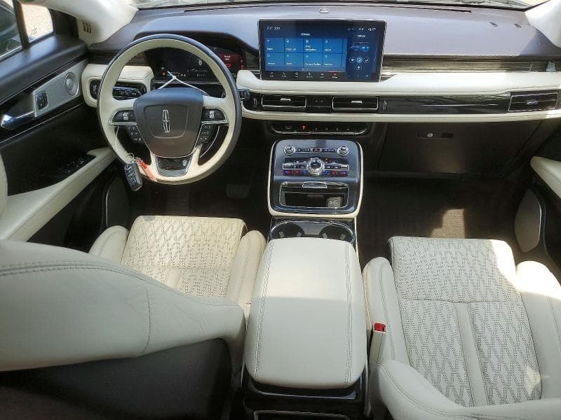 2021 LINCOLN NAUTILUS BLACK LABEL 8
