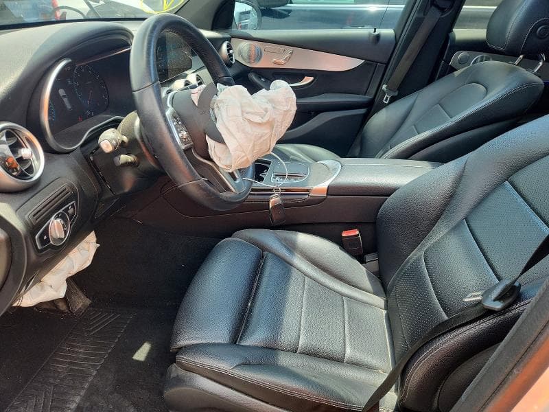2020 MERCEDES-BENZ GLC 300 300 7