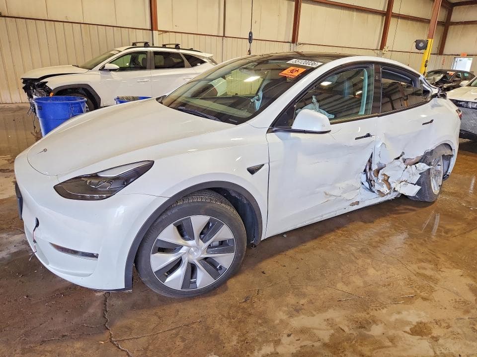 2023 TESLA MODEL Y - 1