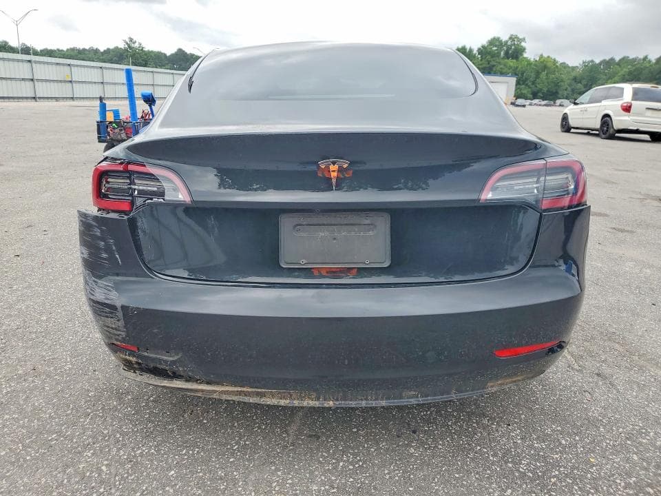 2023 TESLA MODEL 3 6