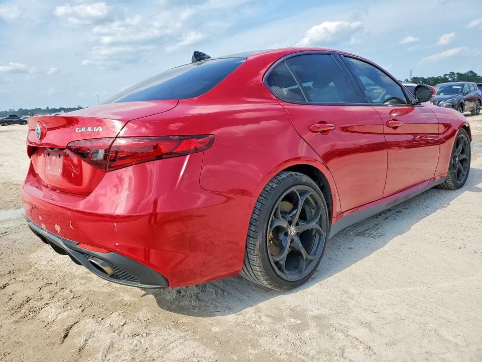 2018 ALFA ROMEO GIULIA TI 3