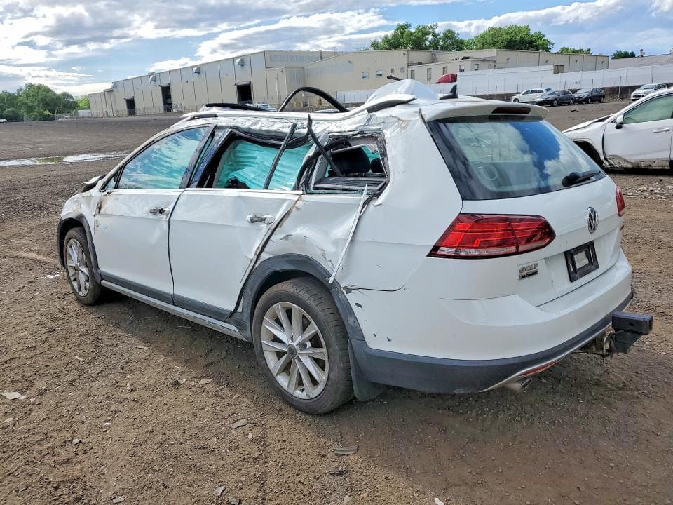 2019 VOLKSWAGEN GOLF ALLTRACK S 2