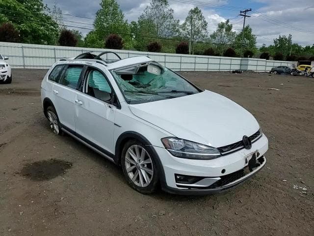 2019 VOLKSWAGEN GOLF ALLTRACK S 13