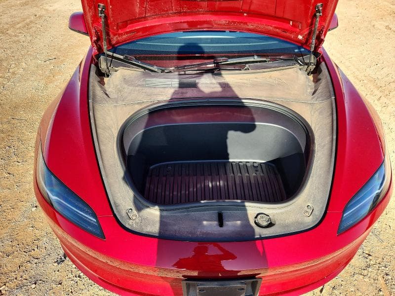 2025 TESLA MODEL 3 11