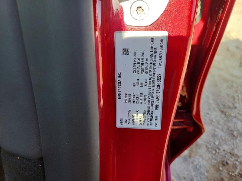 2025 TESLA MODEL 3 12