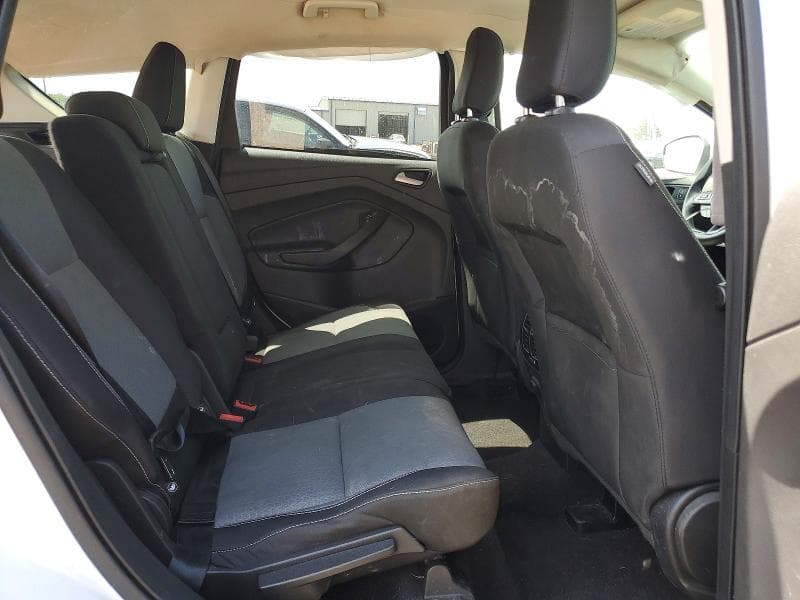2019 FORD ESCAPE SE SE 11
