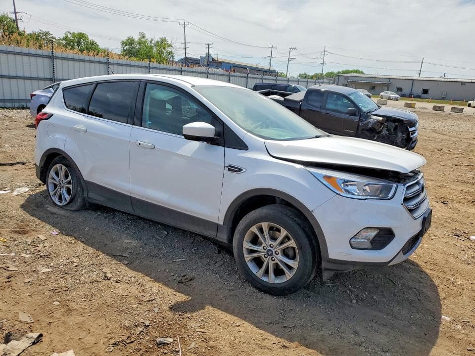 2019 FORD ESCAPE SE SE 4