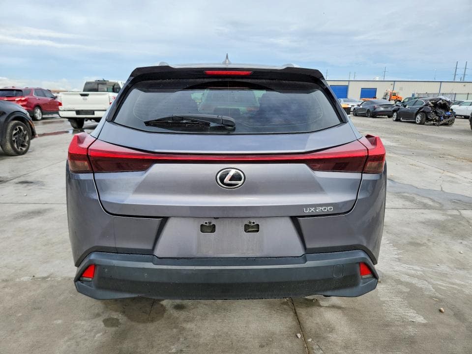 2019 LEXUS UX 200 6
