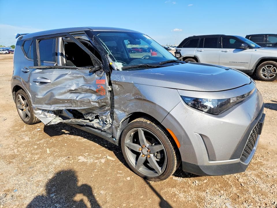 2023 KIA SOUL LX LX 4