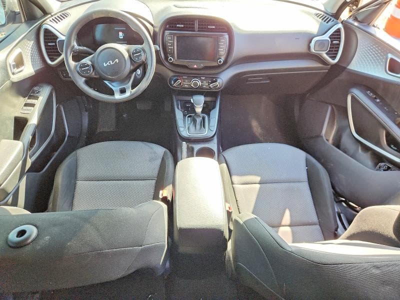 2023 KIA SOUL LX LX 8