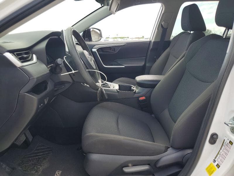 2024 TOYOTA RAV4 LE 7