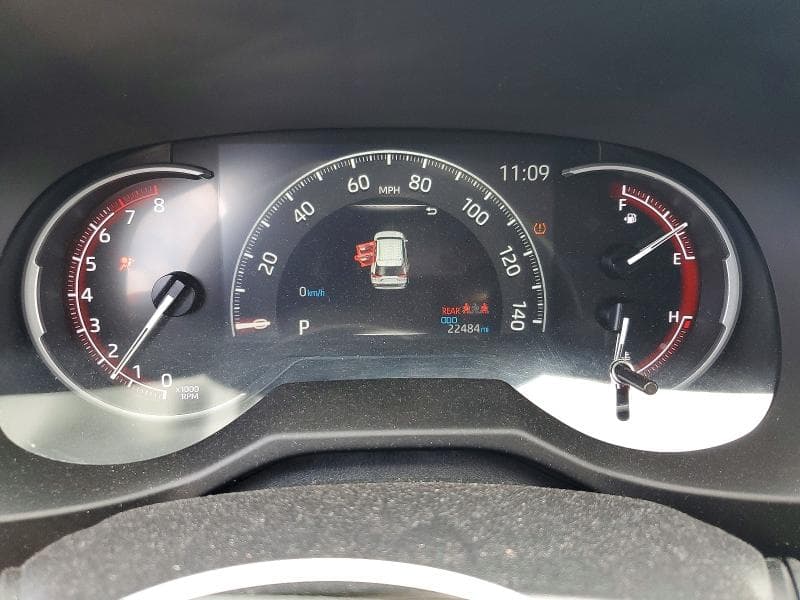 2024 TOYOTA RAV4 LE 9