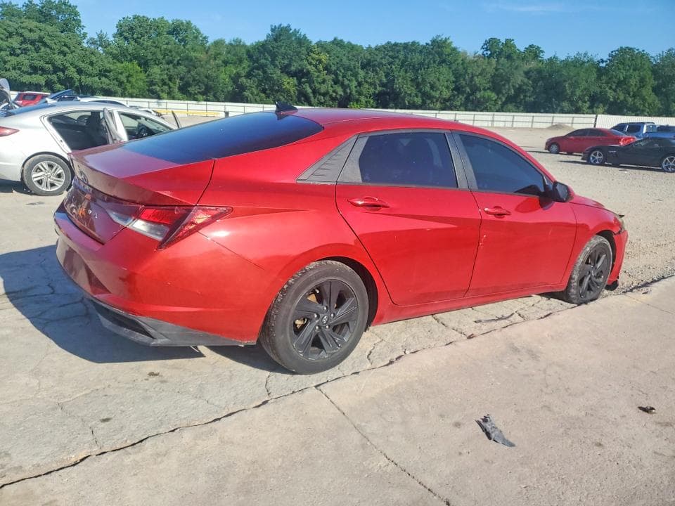 2021 HYUNDAI ELANTRA SEL 3