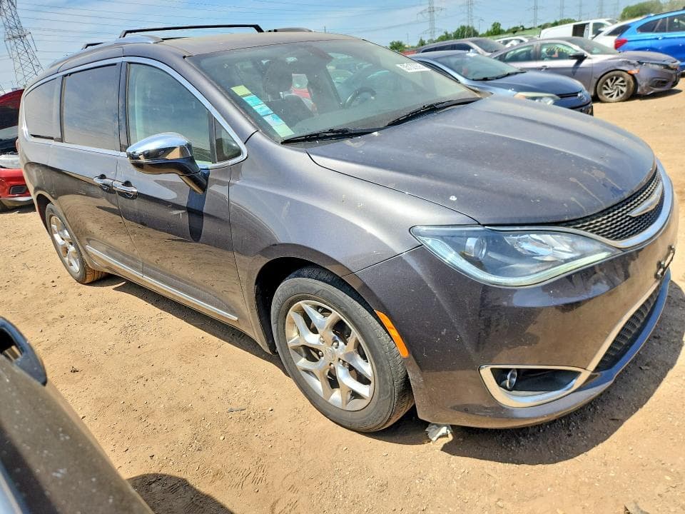 2018 CHRYSLER PACIFICA 4