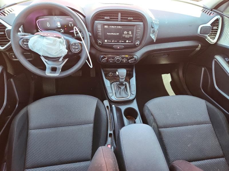 2025 KIA SOUL LX LX 8