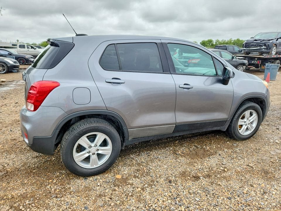 2020 CHEVROLET TRAX LS 3