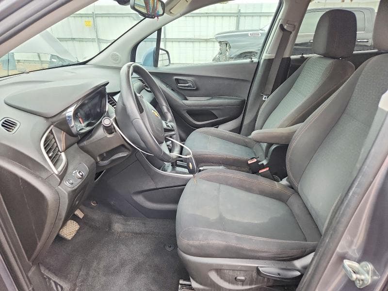 2020 CHEVROLET TRAX LS 7
