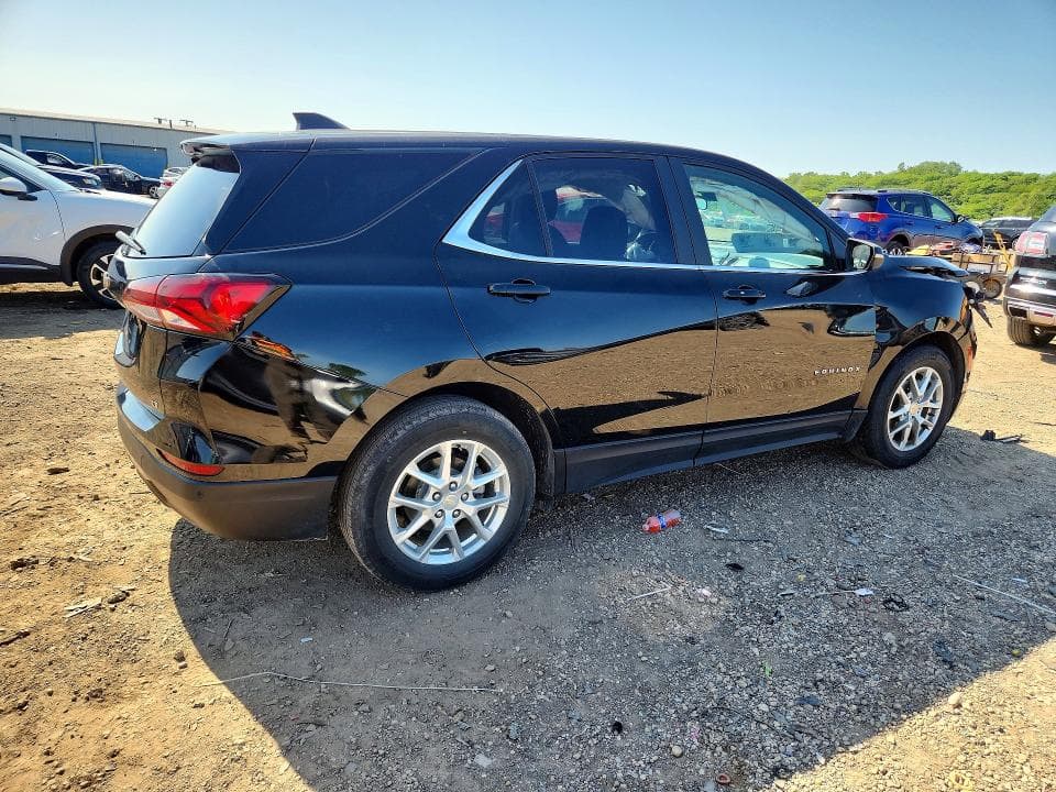 2022 CHEVROLET EQUINOX LT 3
