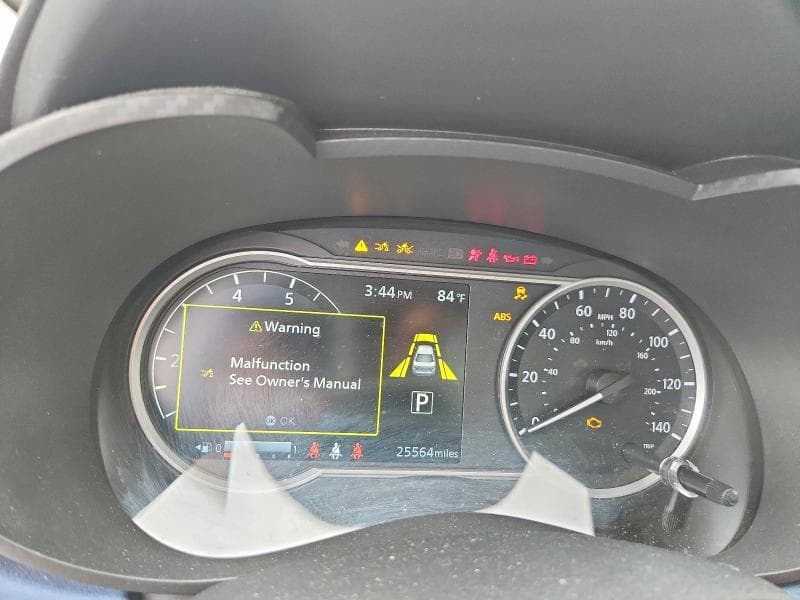 2025 NISSAN VERSA SV 9