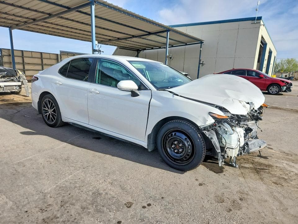 2022 TOYOTA CAMRY SE SE 4