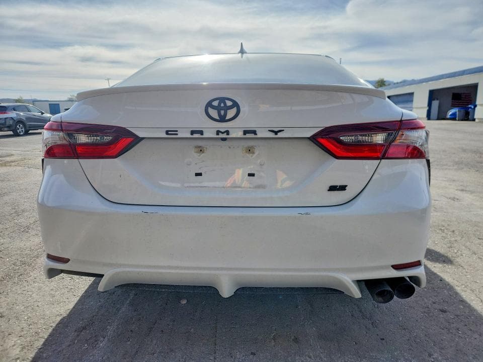 2022 TOYOTA CAMRY SE SE 6