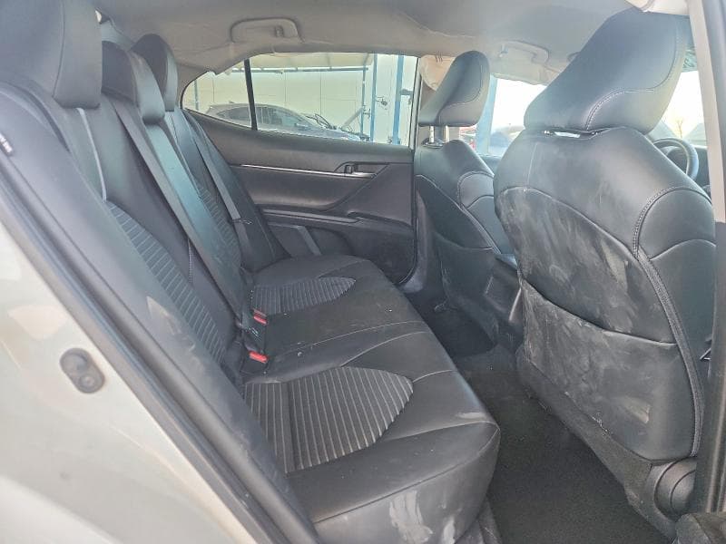 2022 TOYOTA CAMRY SE SE 10