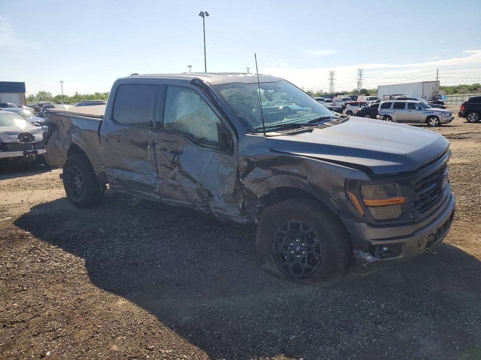 2026 FORD F150 XLT 4
