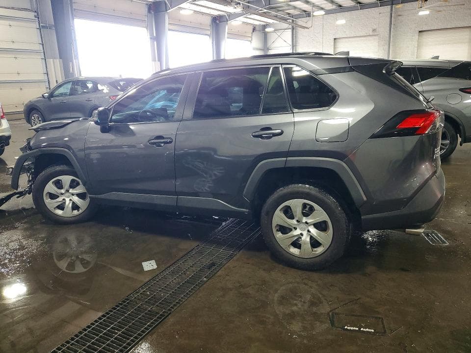 2021 TOYOTA RAV4 LE 2