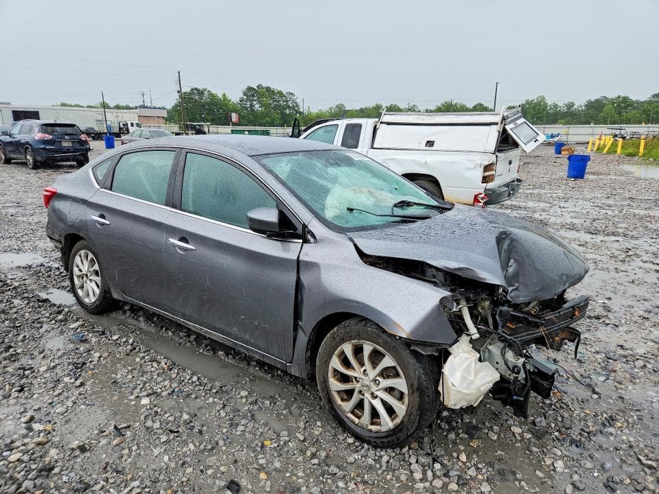 2019 NISSAN SENTRA SV 4