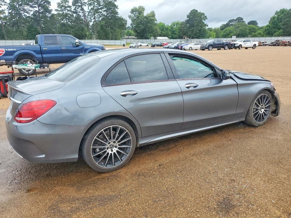 2018 MERCEDES-BENZ C 300 300 3