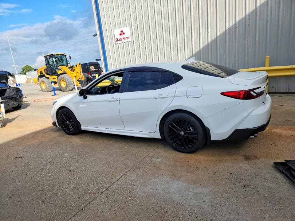 2025 TOYOTA CAMRY SE 2