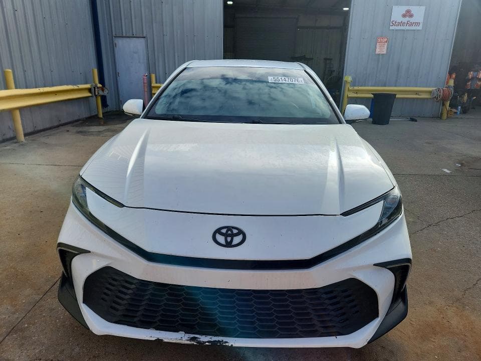 2025 TOYOTA CAMRY SE 5