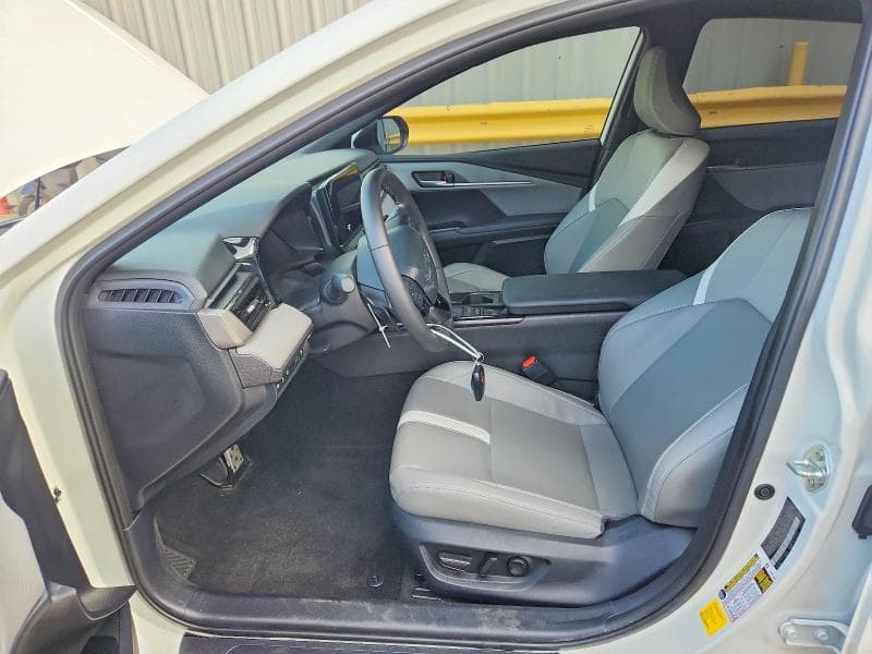 2025 TOYOTA CAMRY SE 7