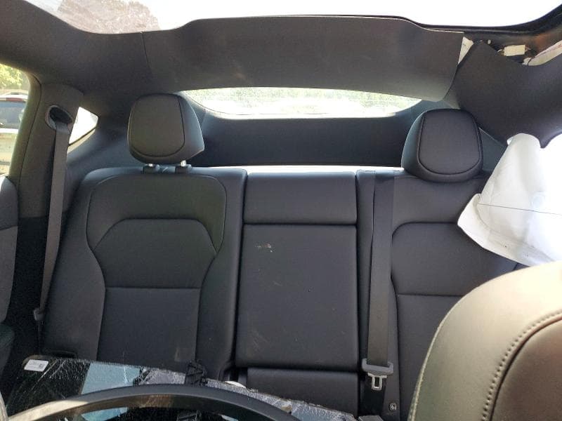 2026 TESLA MODEL Y 10