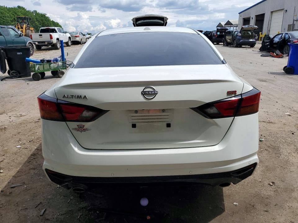 2025 NISSAN ALTIMA SR 6