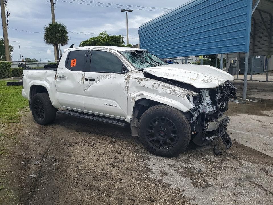 2026 TOYOTA TACOMA SR5 4