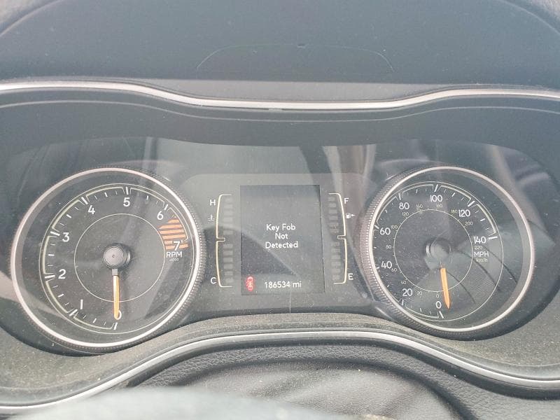 2019 JEEP CHEROKEE LATITUDE PLUS 9