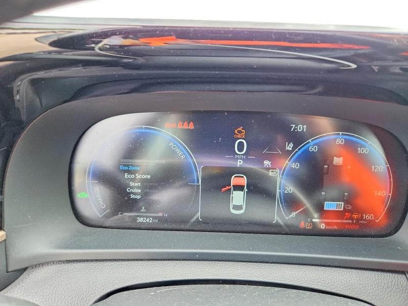 2024 TOYOTA CROWN LIMITED 9