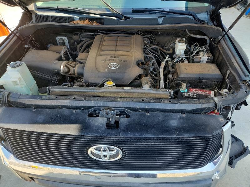 2017 TOYOTA TUNDRA SR5 SR5 12