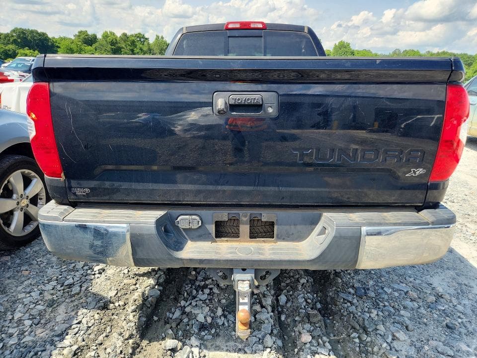 2017 TOYOTA TUNDRA SR5 SR5 7