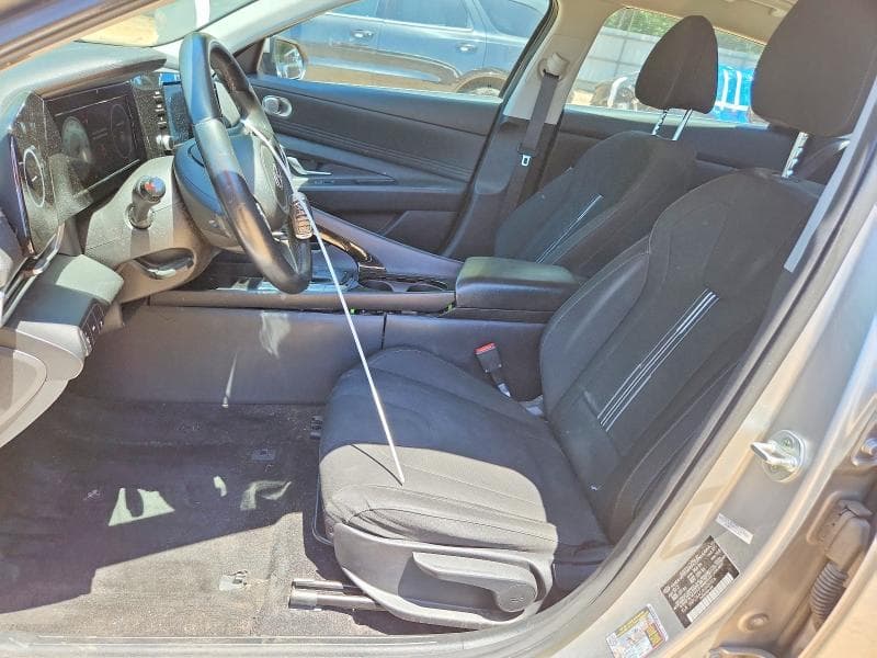 2021 HYUNDAI ELANTRA SEL 7